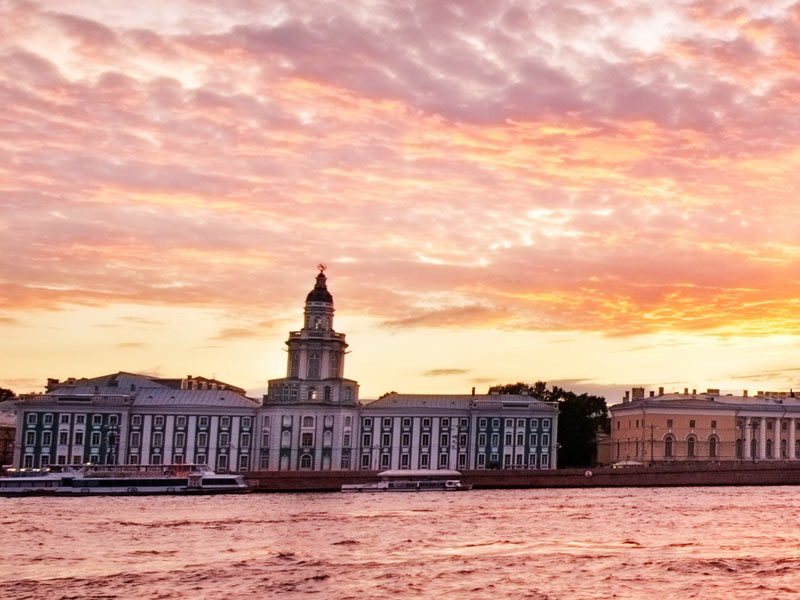 Sunrise view of the Palace Bridge in St. Petersburg, Russia, during the glorious “White Nights”