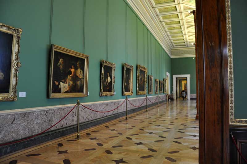 Entering the Hermitage Rembrandt Hall. Photo credit: Meaghan Samuels