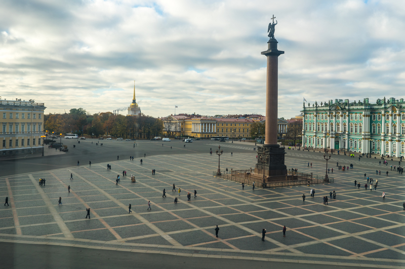 A view of the Palace Square near the Hermitage Museum, St. Petersburg. Photo credit: Jered Gorman