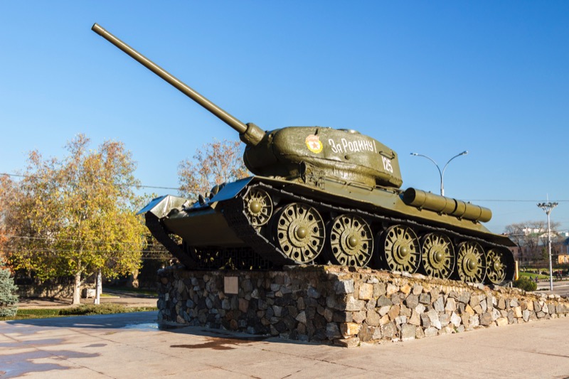 Tiraspol’s old T-34 Soviet tank monument. Photo credit: Dima Radu