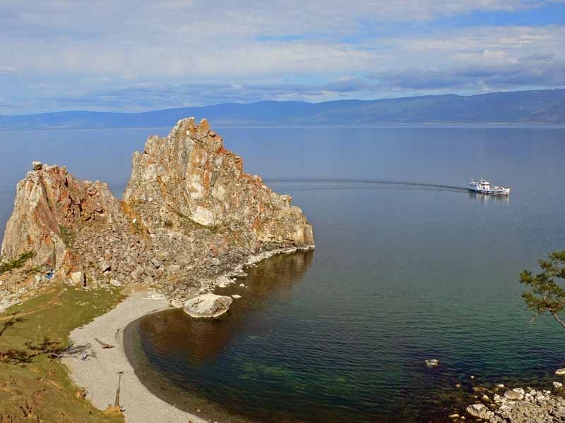 UNESCO-listed Baikal, the deepest and oldest lake on earth, so vast that locals call it “the sea.” Photo credit: Vladimir Kvashnin